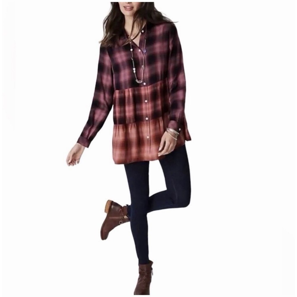 J. Jill Size-M/Petite Tunic Shirt Ombre Plaid Tiered Coral Black